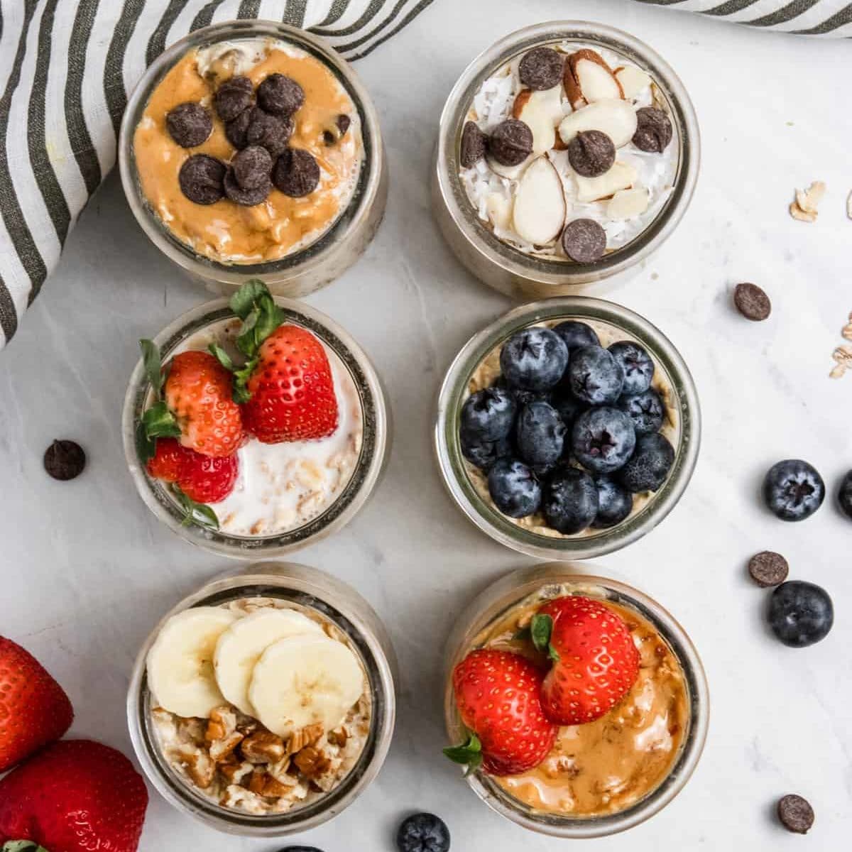 23 Easy & Quick Vegan Breakfast Recipes - 6 EASY OVERNIGHT OATS RECIPES