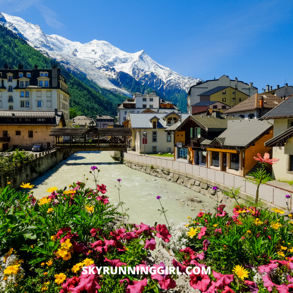 naia tower-pierce skyrunning girl skyrunner skyracing chamonix mer de glace mont blanc france haute savoie annecy geneva les alpes alps hostels gîtes hotels cheap best amazing skiing places to stay in chamonix centre center moody coffee monkey poco loco
